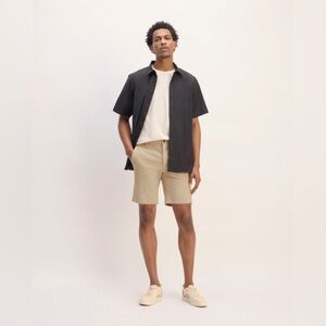 NWOT Everlane The 9" Slim-Fit Performance Chino Short